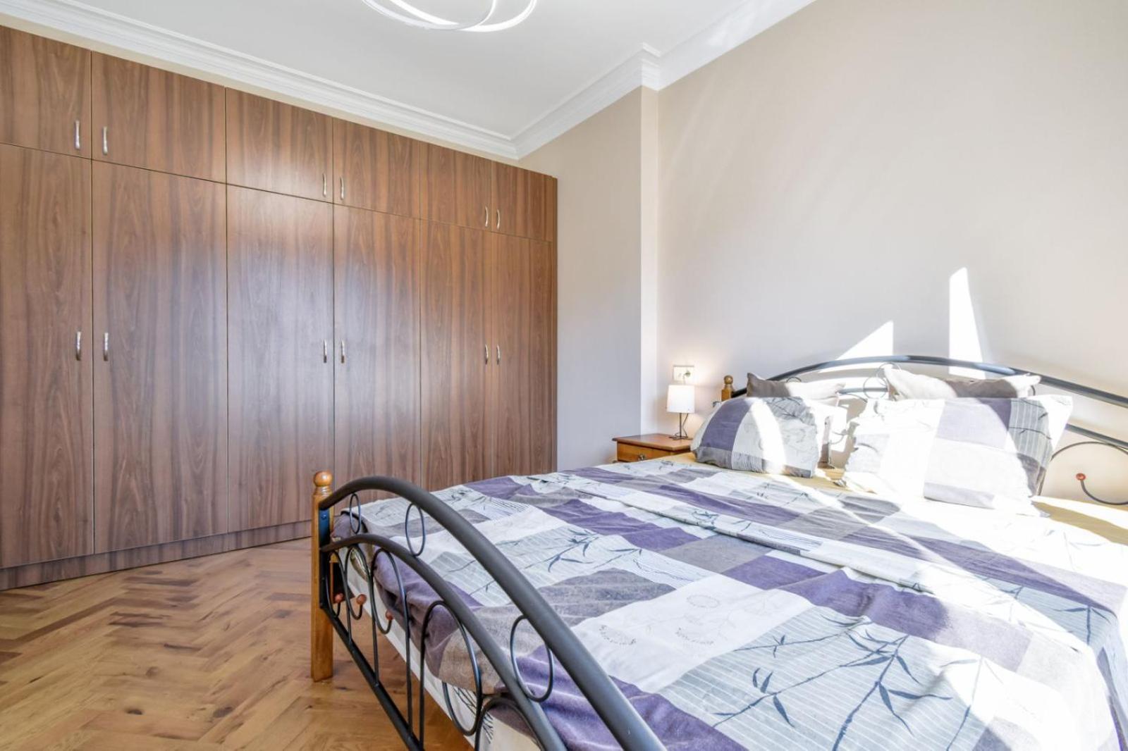 Stunning 2bdr On Historic Location In Center *